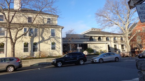 Here is The Saunders house as it stands today with the 1913 stack section bridging the gap between the old Saunders house and the 1976 contemporary wing designed by Don Monell. The roofline of the newest part reflects the hipped roof of the Saunders house. Each section is proportioned not to compete with the Saunders house and not to look like “the tail wagging the dog”. The position of the Saunders house is respected by the Monell building P. Fish photo